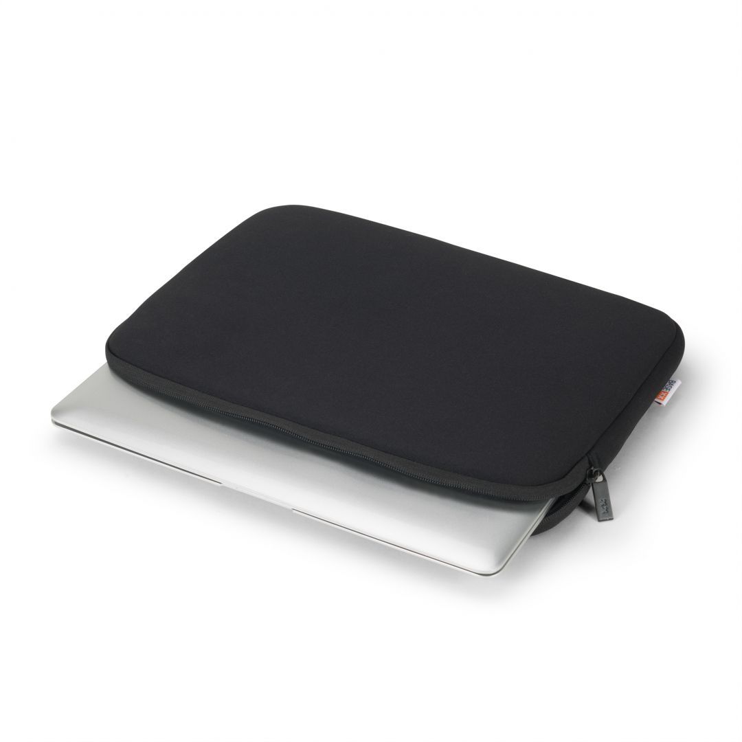 Dicota Base XX Laptop Sleeve 15,6" Black