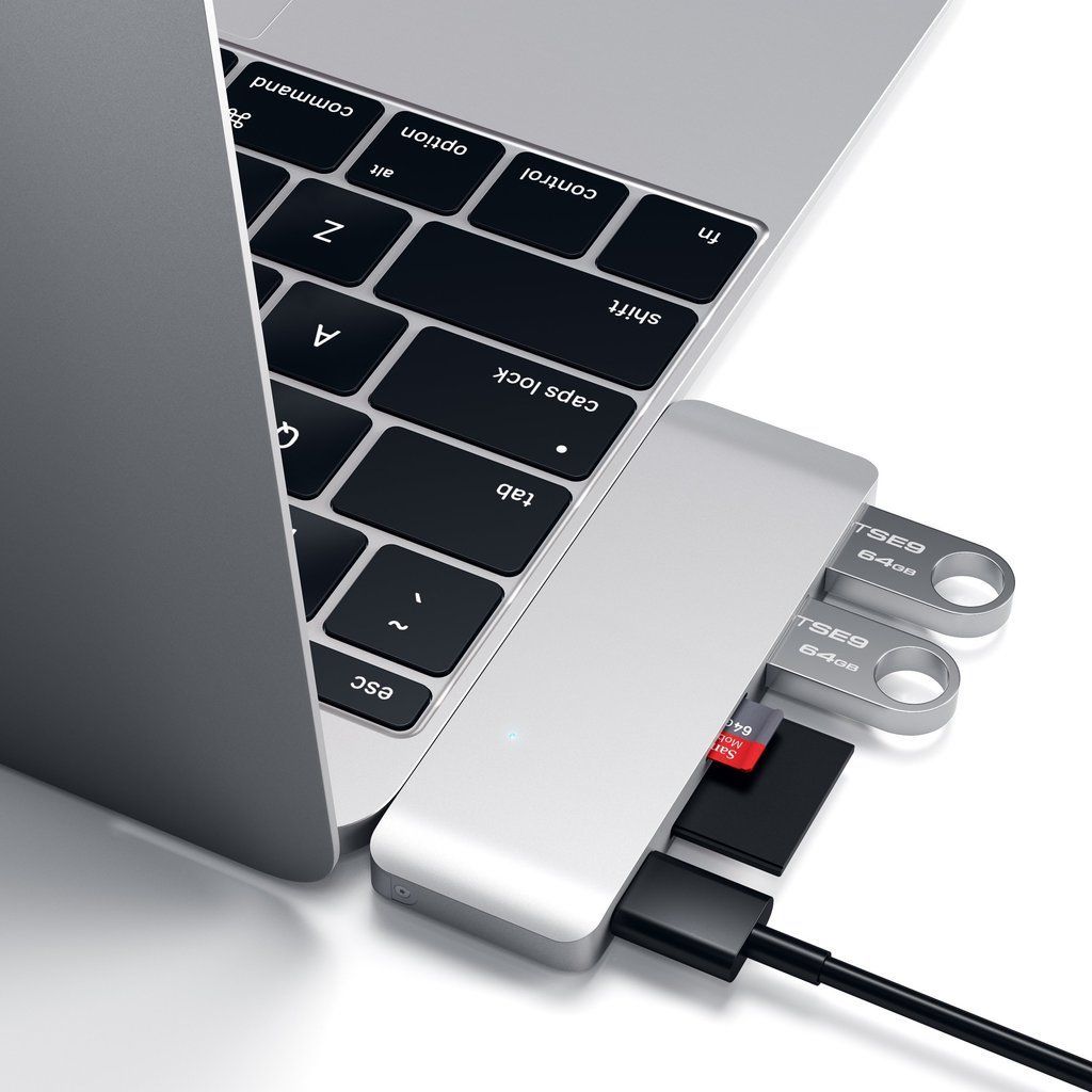 Satechi Type-C Pass-Through USB Hub Silver