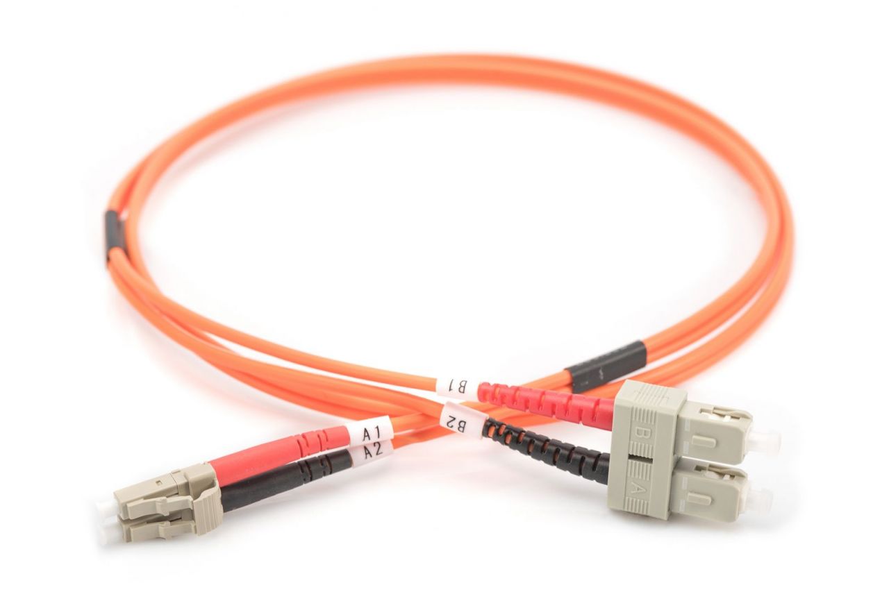 Digitus DK-2532-02 száloptikás kábel 2 M LC SC I-VH OM2 Orange