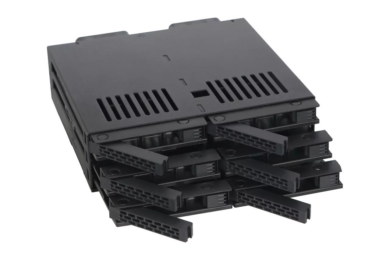 IcyDock ExpressCage MB326SP-B 6 Bay 2.5” SATA HDD / SSD Hot Swap Cage for External 5.25” Bay - Comparable to Tray-Less Design