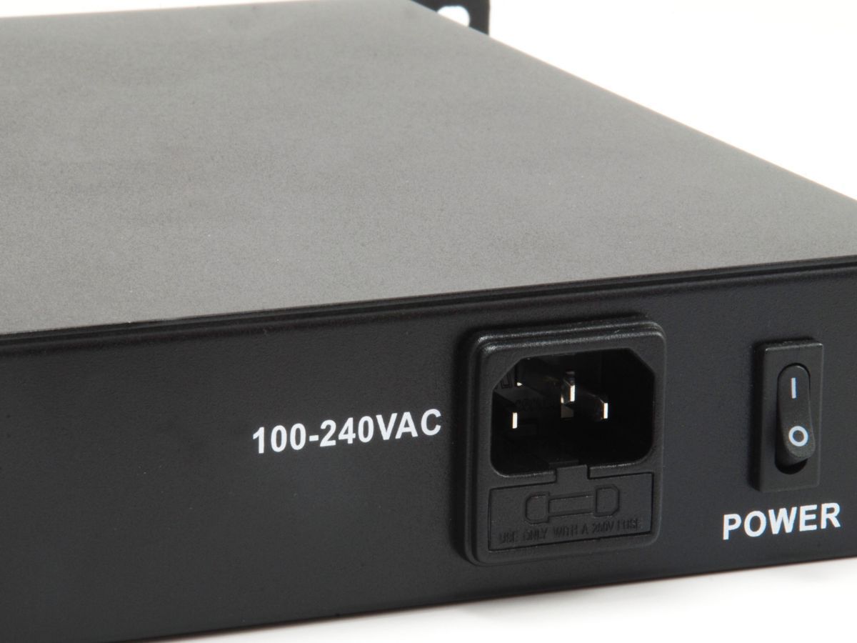 LevelOne GEP-2421W250 24-Port Gigabit PoE Switch