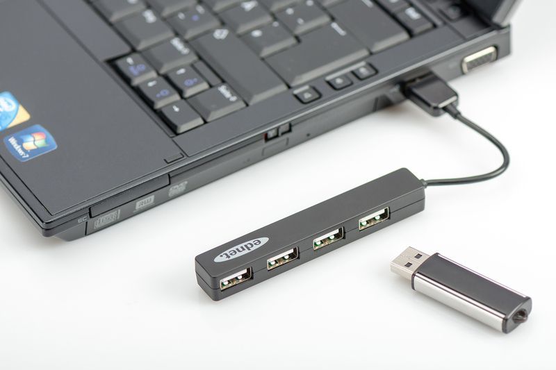 Ednet 4-Port USB2.0 Notebook Hub Silver