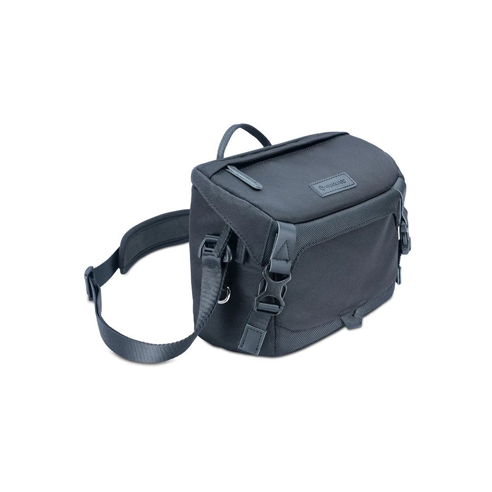 Vanguard VEO GO 24M Shoulder Camera Bag Black