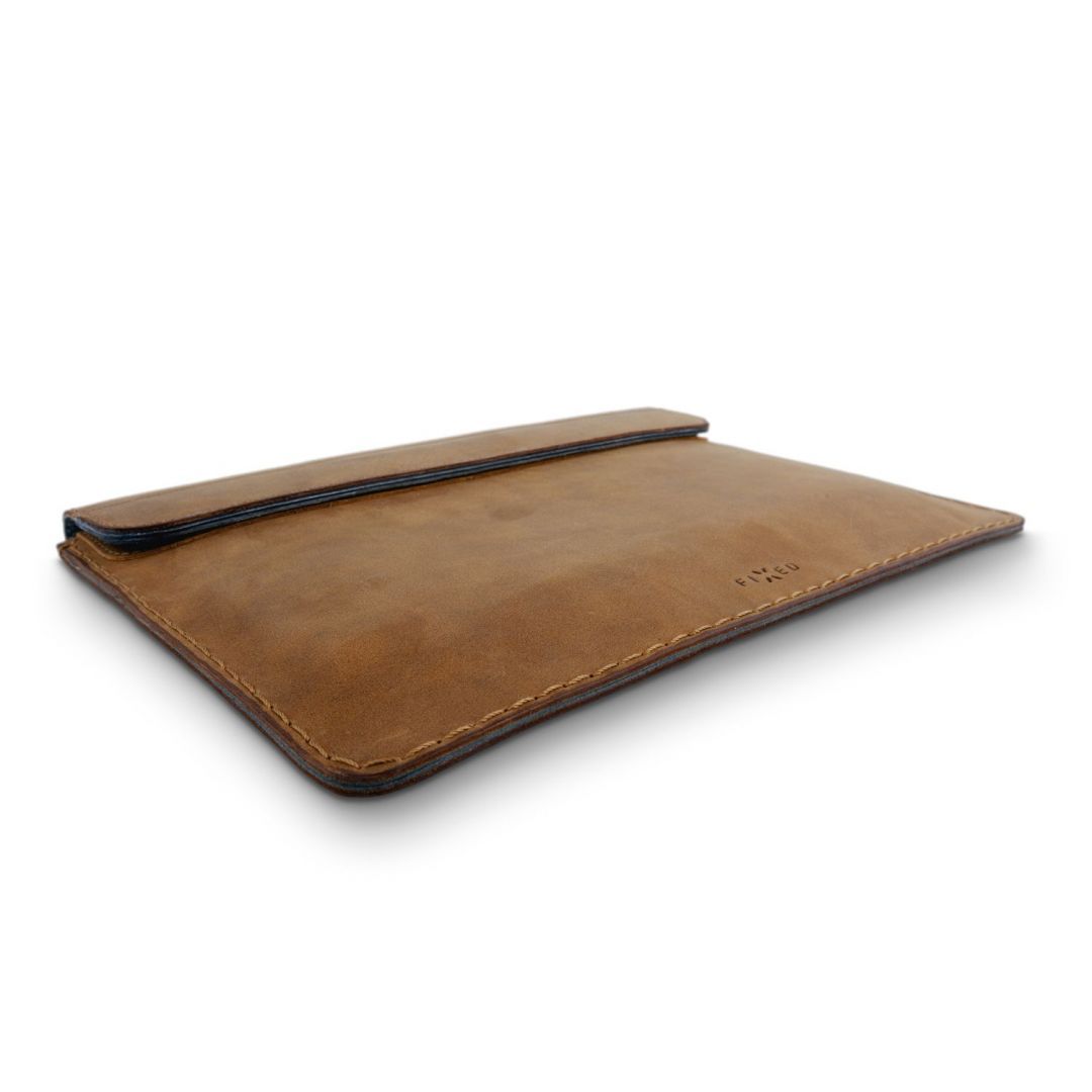 FIXED Bőrtok Oxford for Apple iPad Pro 10.5", Pro 11"(2018/2020), Air (2019/2020), 10.2"(2019/2020) Brown