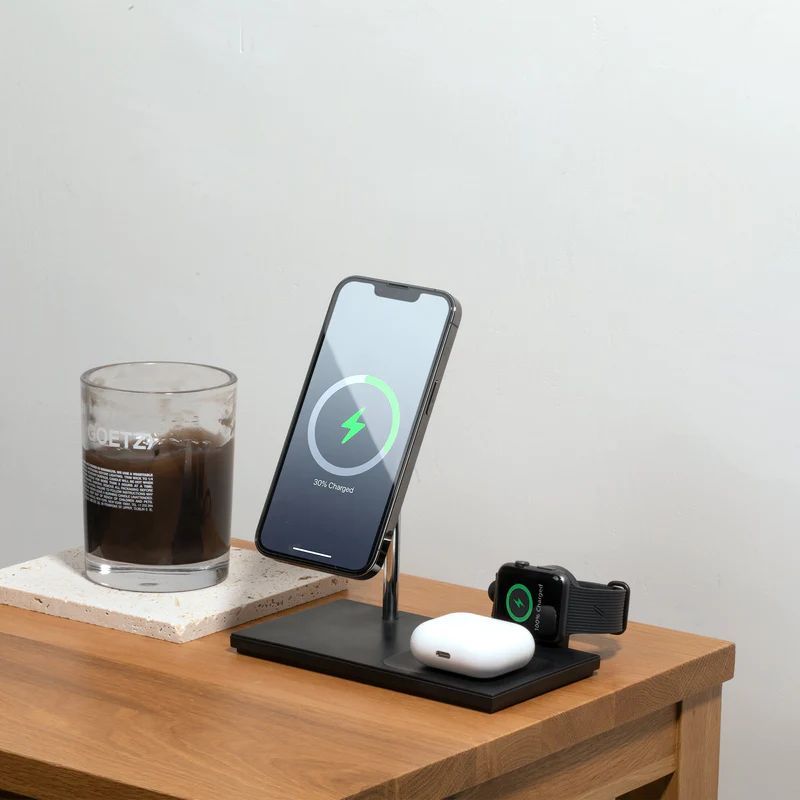 Native Union Snap Magnetic 3-1 Wireless Charger Black