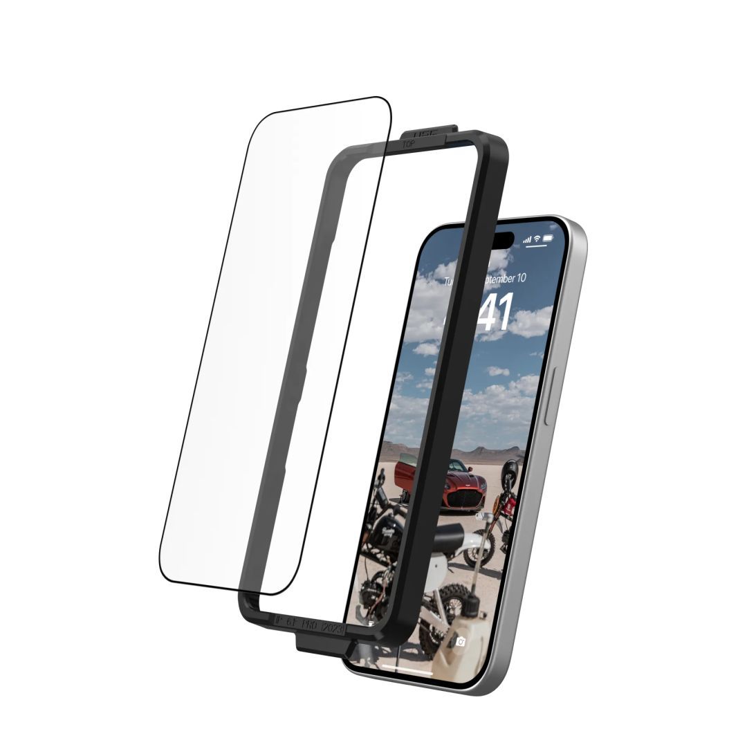 UAG Glass Shield Plus iPhone 15 Pro Clear