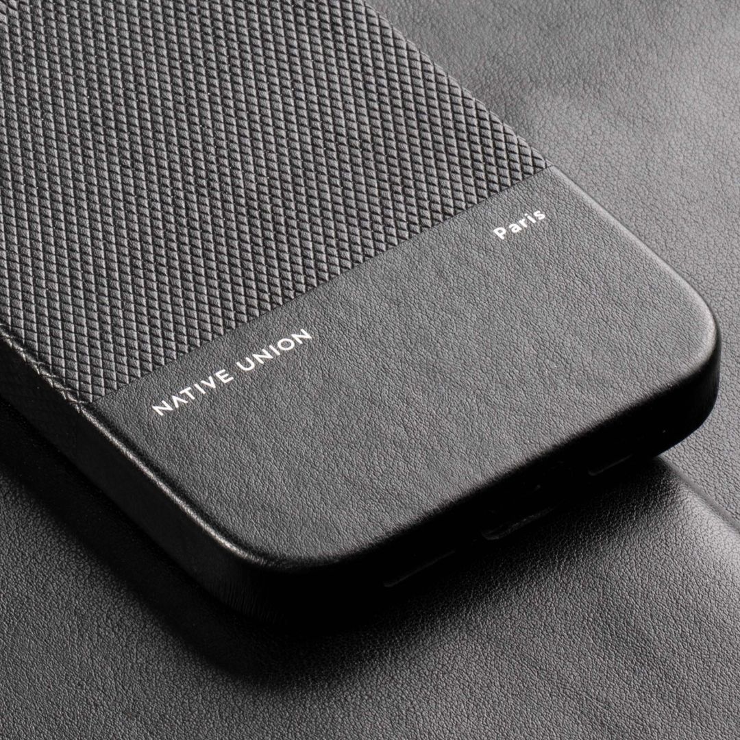 Native Union iPhone 15 Pro (Re)Classic case Black