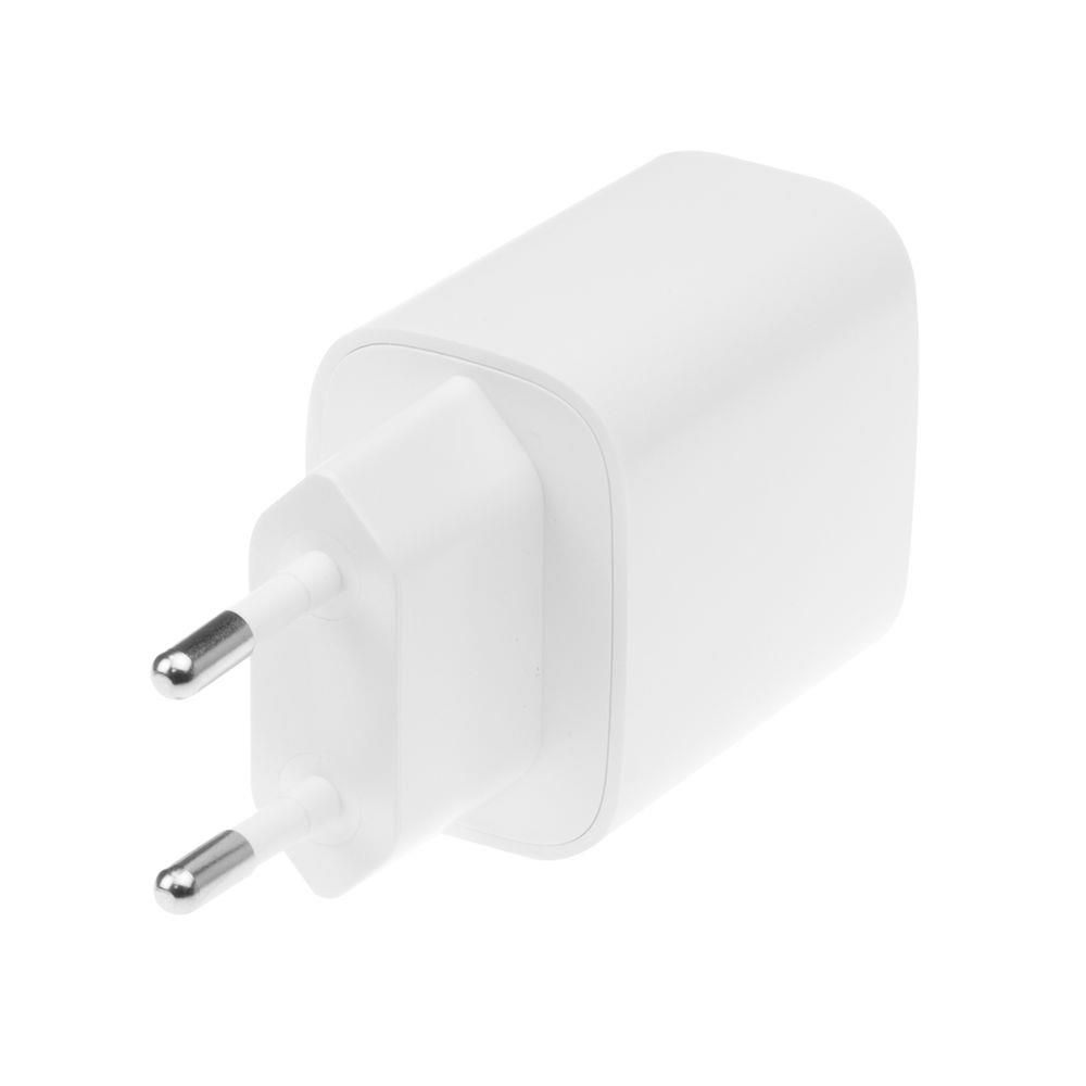 ACT AC2110 USB charger 1-port 2.4A 12W White