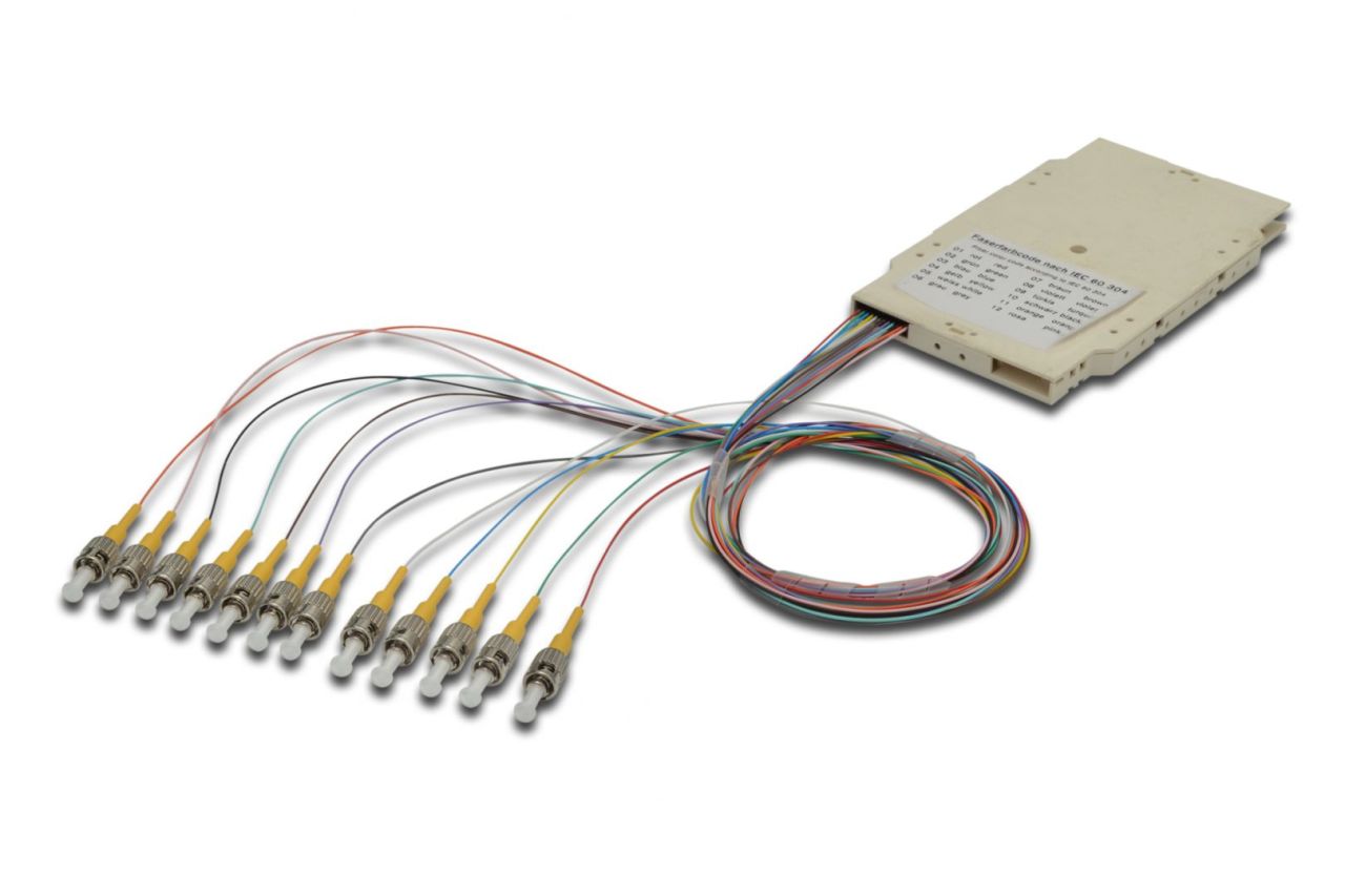 Assmann A-96922-02-UPC optikai adapter SC