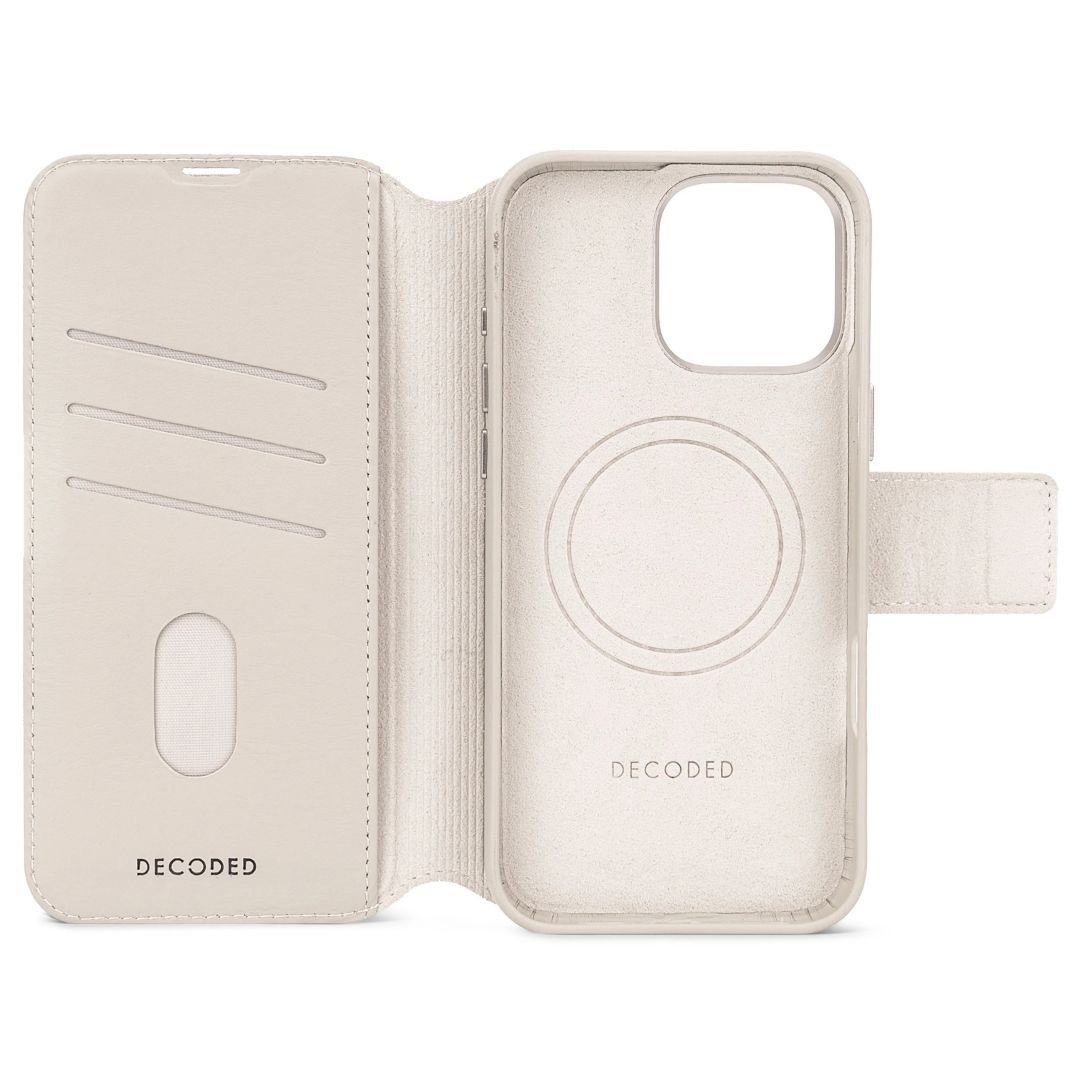 Decoded Leather Detachable Wallet iPhone 16 Pro Max Clay