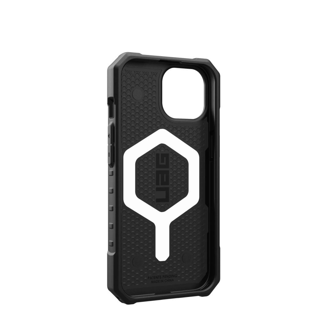 UAG Pathfinder case for MagSafe iPhone 15 Black