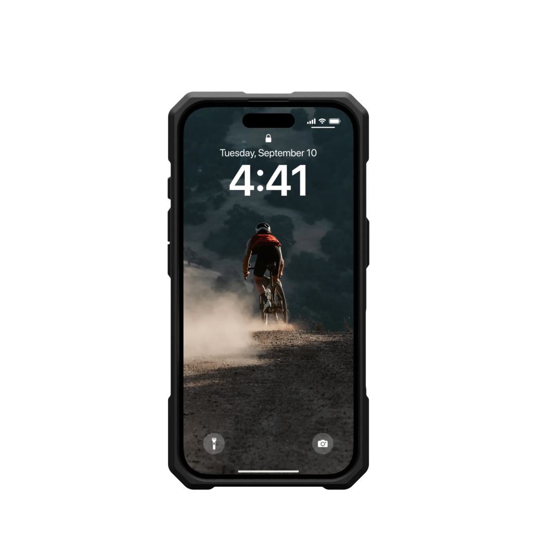 UAG Monarch Pro Magsafe iPhone 16 Kevlar Black