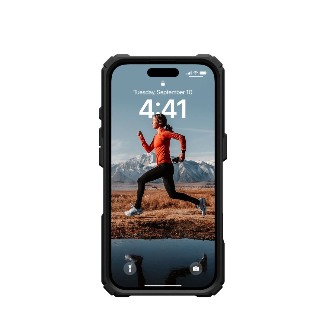 UAG Plasma XTE Magsafe iPhone 16 Black/Orange