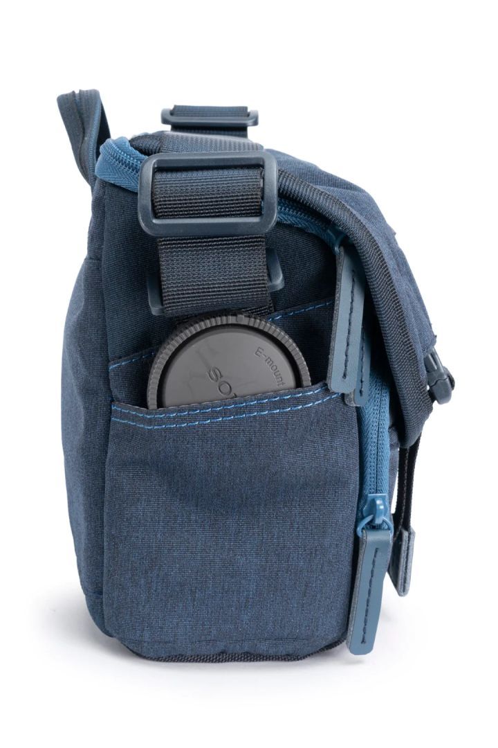 Vanguard VEO Range 21M NV Messenger Camera Bag Navy