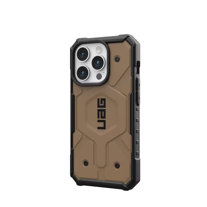 UAG iPhone 15 Pro Pathfinder MagSafe Dark Earth