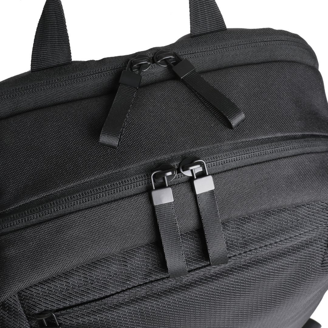 V7 CBP16-ECO2 Eco-friendly Laptop Backpack 16" Black