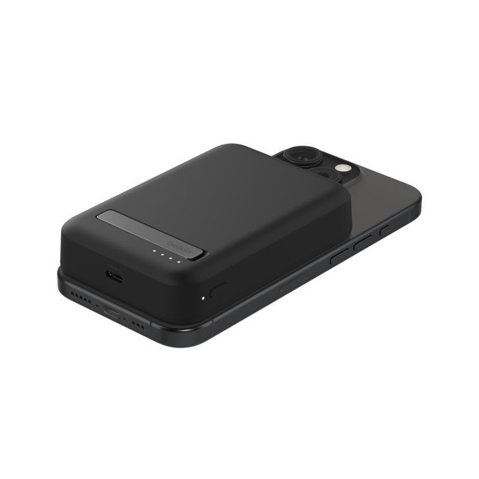 Belkin BoostCharge Pro Magnetic 10000mAh PowerBank Black Belkin BoostCharge Pro Magnetic 10000mAh PowerBank Black