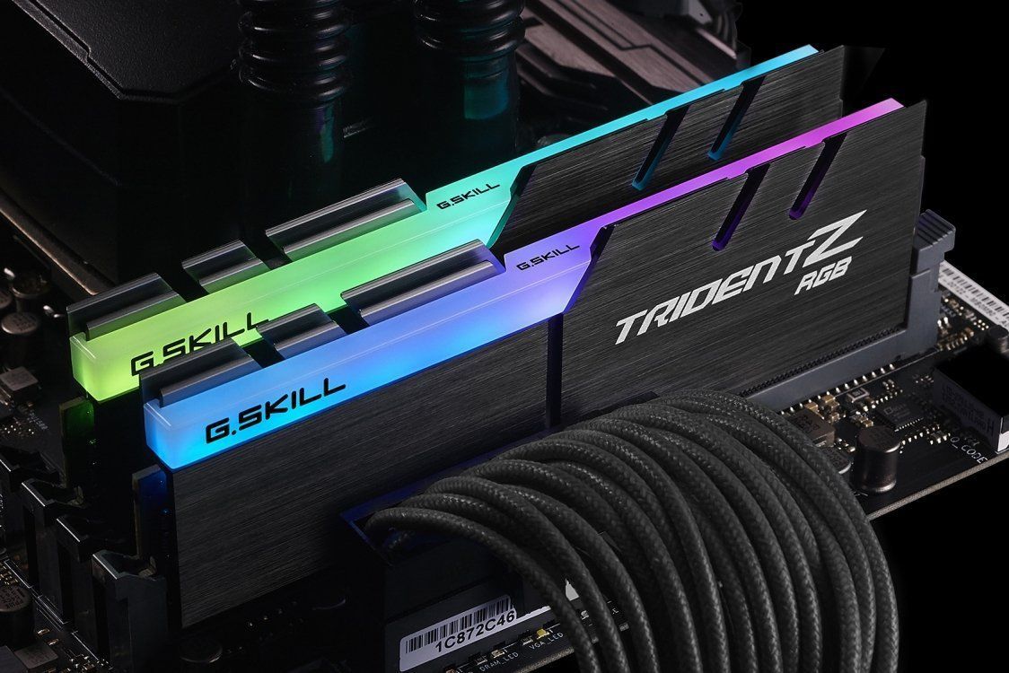 G.SKILL 64GB DDR4 3200MHz Kit(2x32GB) Trident Z RGB