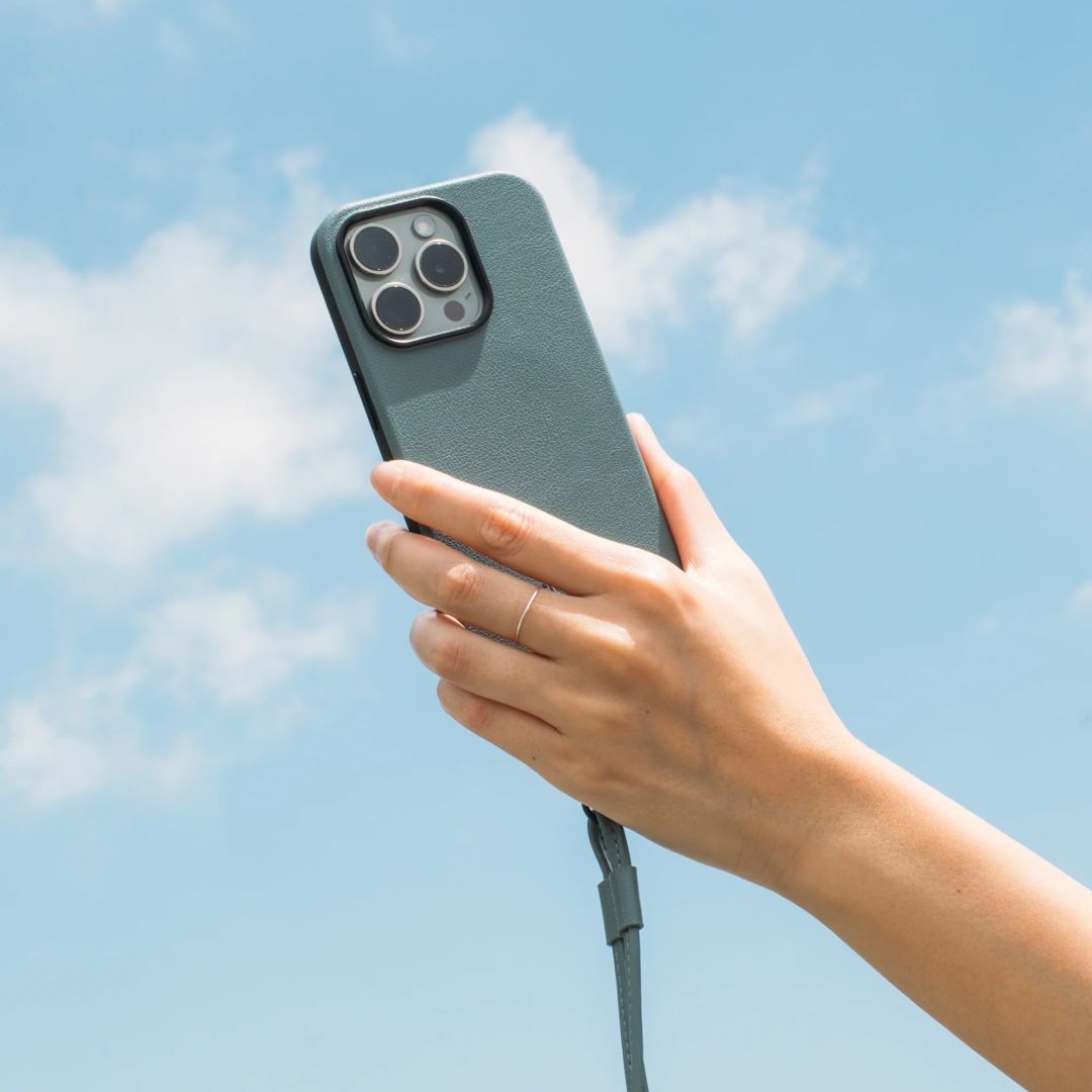 Native Union Active Case iPhone 16 Slate Green Native Union Active Case iPhone 16 Slate Green