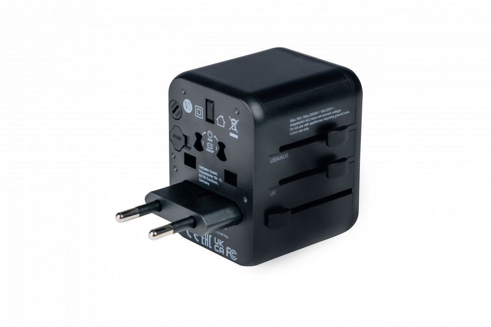 Verbatim Universal Travel Adapter UTA-01 Plug with 2 x USB-A ports Verbatim Universal Travel Adapter UTA-01 Plug with 2 x USB-A ports