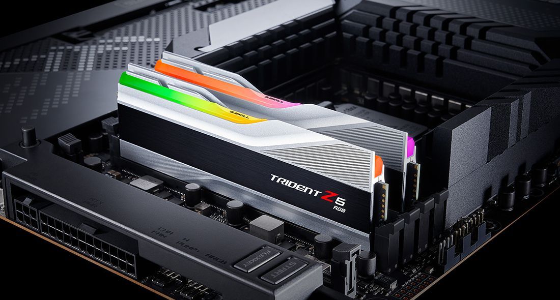 G.SKILL 32GB DDR5 6000MHz Kit(2x16GB) Trident Z5 RGB Silver G.SKILL 32GB DDR5 6000MHz Kit(2x16GB) Trident Z5 RGB Silver