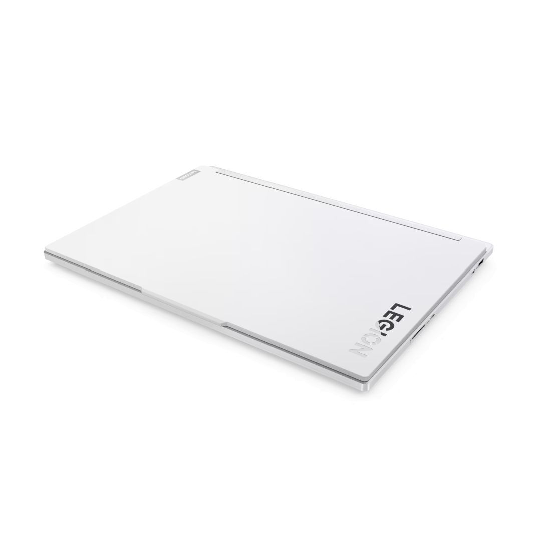 Lenovo Legion 7 Glacier White