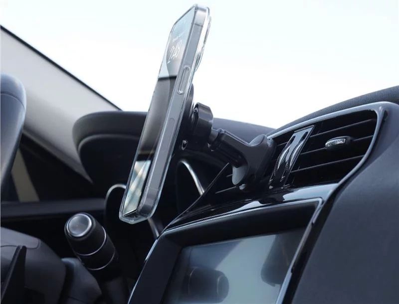 iOttie iTap 3 MagSafe Air Vent Mount with Magnetic Ring Adapter