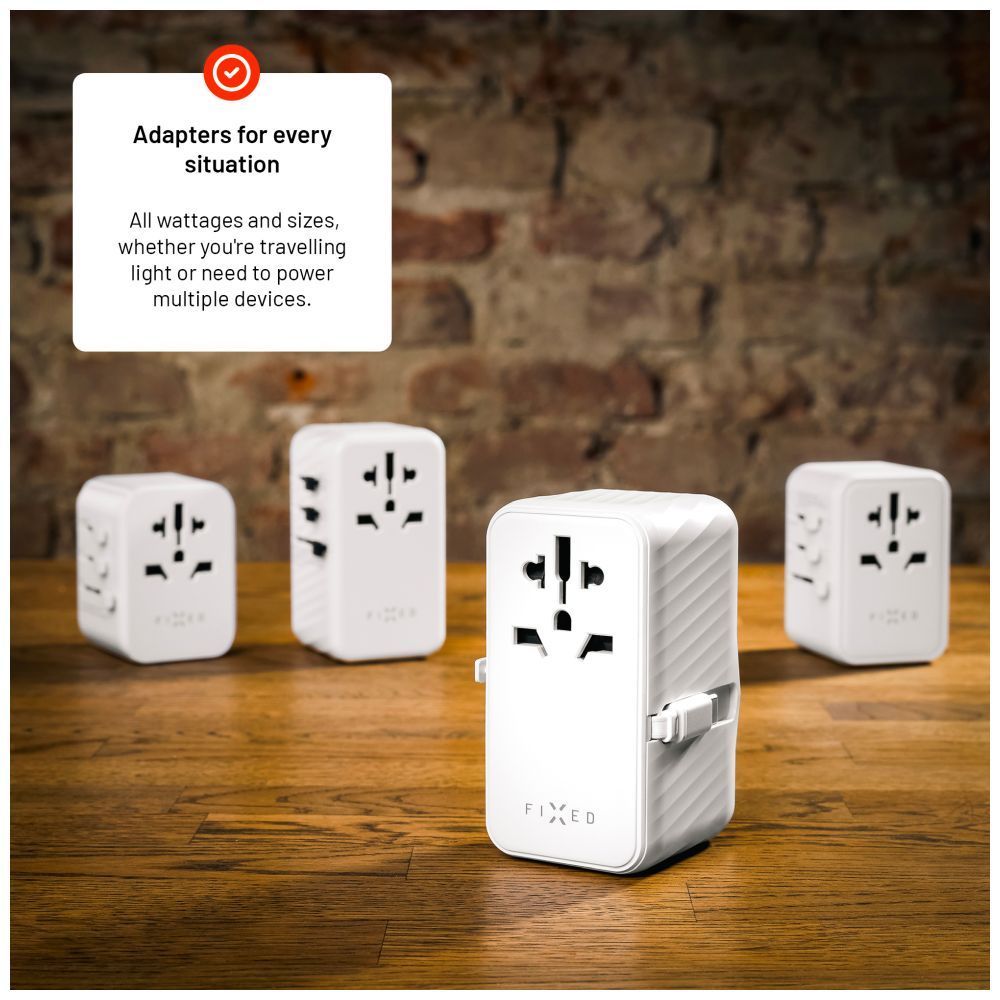 FIXED Voyager utazó adapter 4xUSB-C/1xUSB GaN 85W, fehér FIXED Voyager utazó adapter 4xUSB-C/1xUSB GaN 85W, fehér