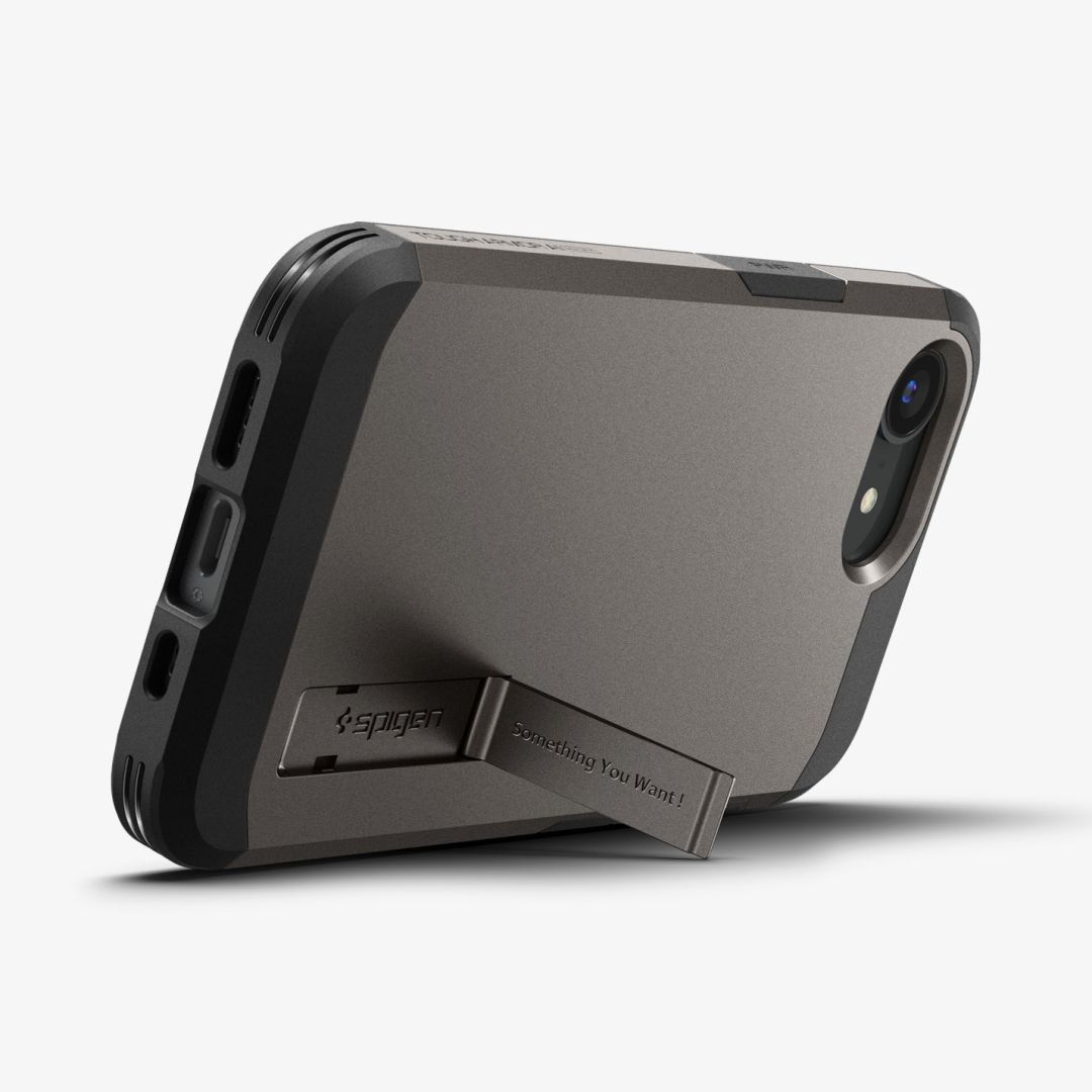 Spigen Tough Armor MagSafe iPhone 16e Black