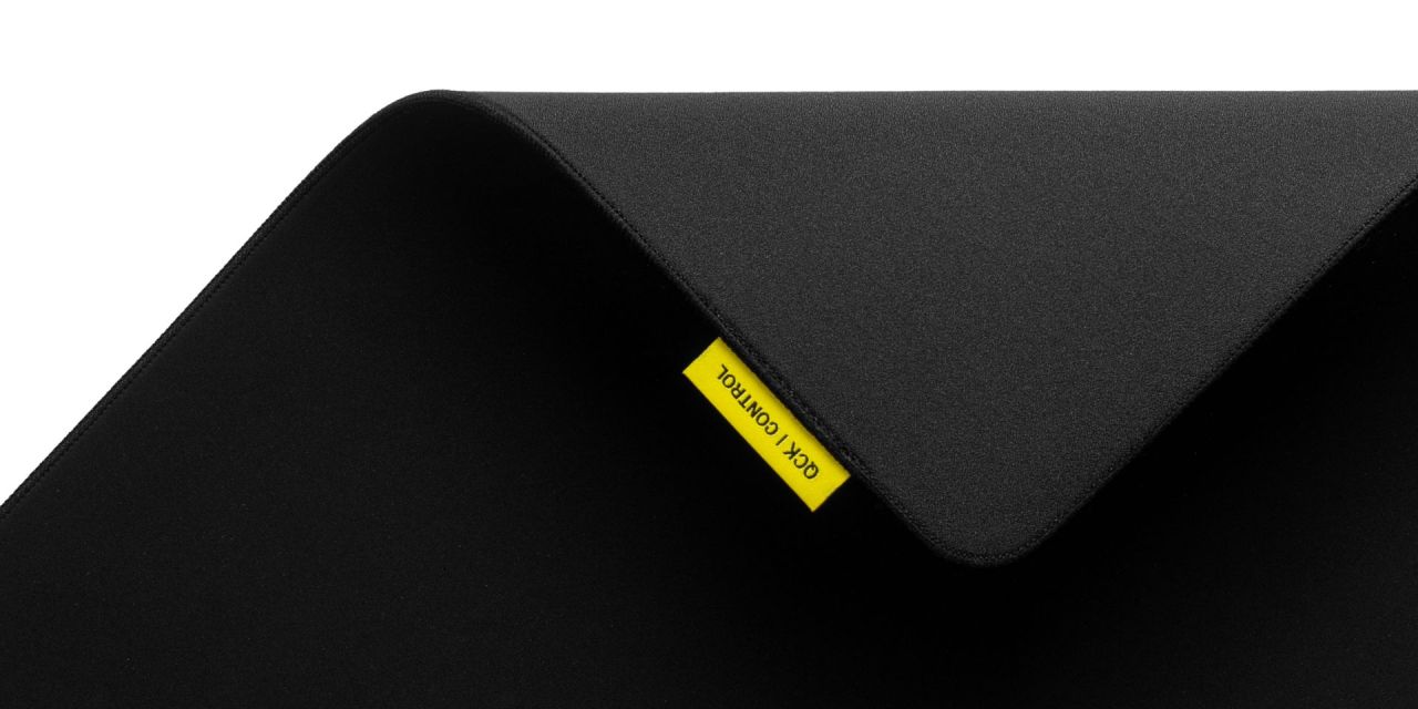 Steelseries QcK Perf XL - Control Egérpad Black