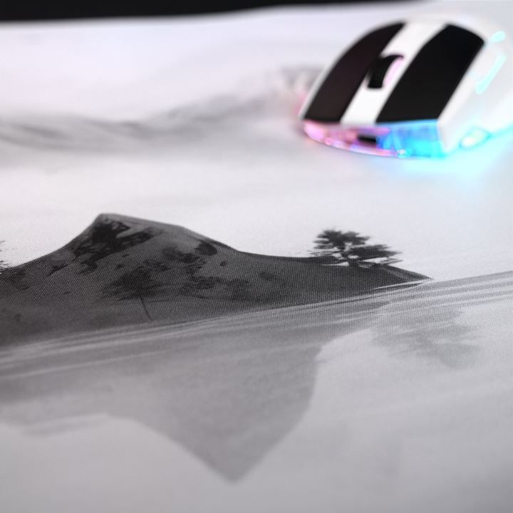 Sharkoon SGP40 D9 Skiller Egérpad Color Sharkoon SGP40 D9 Skiller Egérpad Color