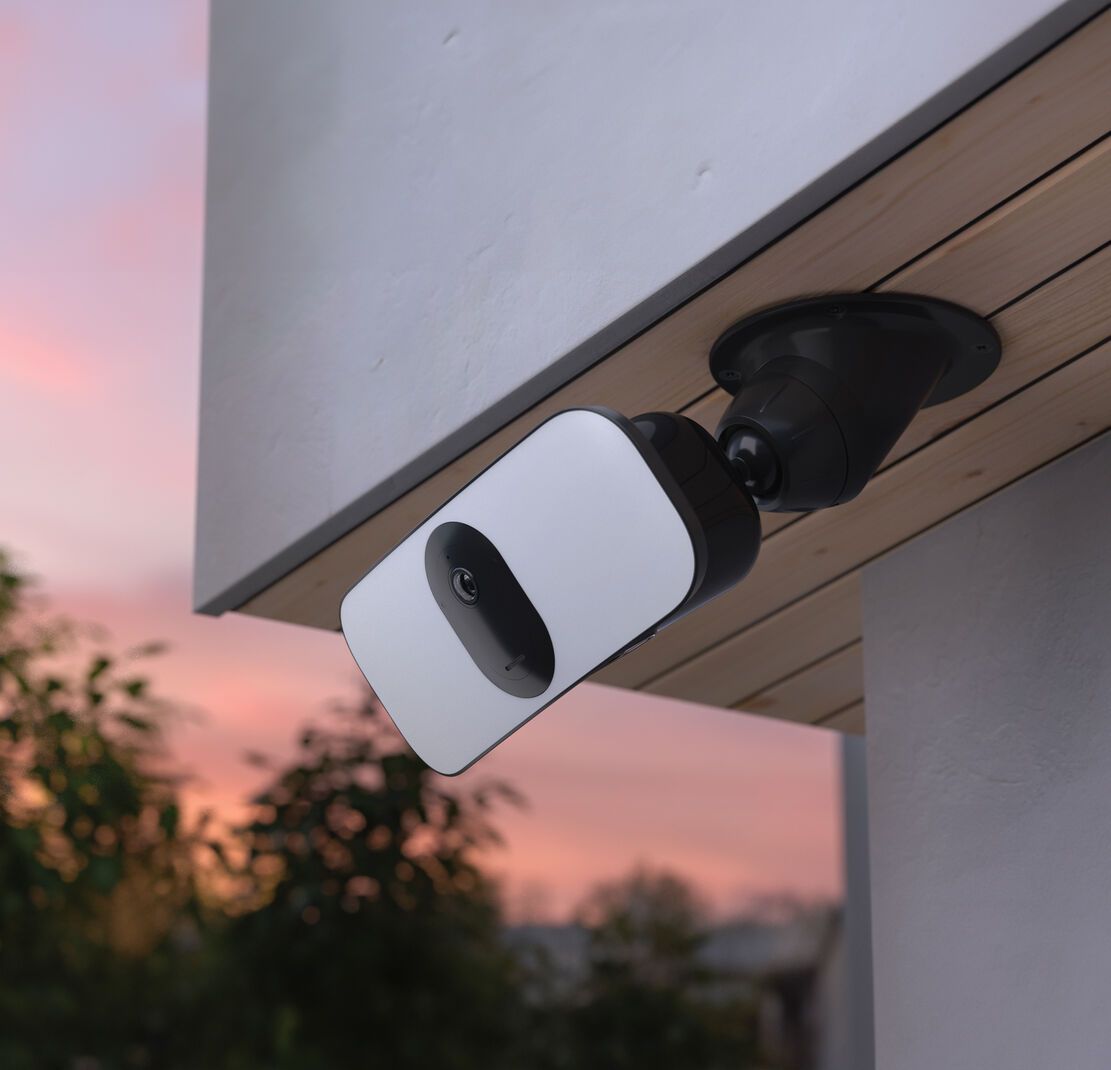 Arlo Ceiling Adapter Black Arlo Ceiling Adapter Black