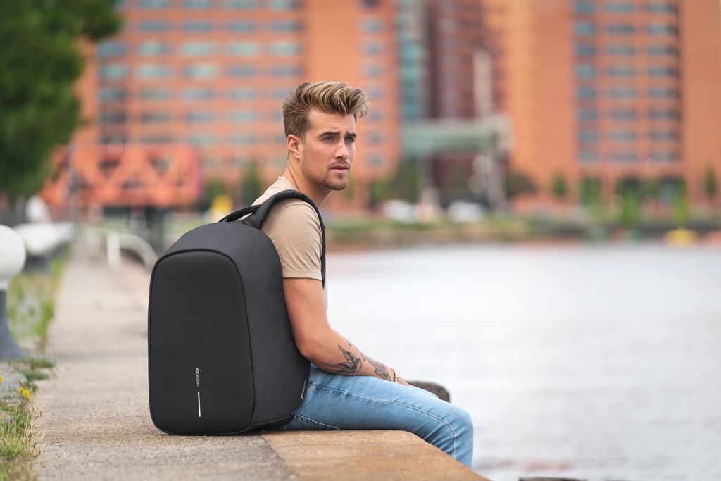XD DESIGN Bobby Hero Regular Anti-theft Backpack Black XD DESIGN Bobby Hero Regular Anti-theft Backpack Black