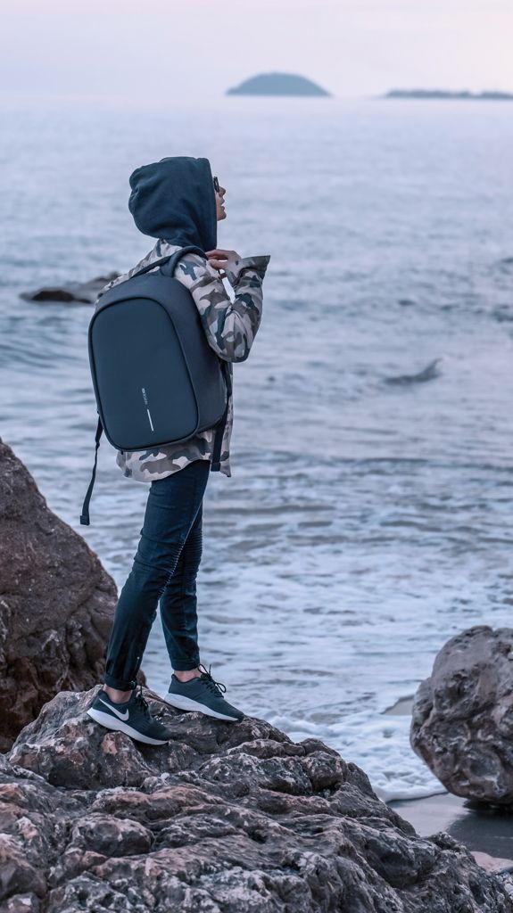 XD DESIGN Bobby Hero Regular Anti-theft Backpack Black XD DESIGN Bobby Hero Regular Anti-theft Backpack Black