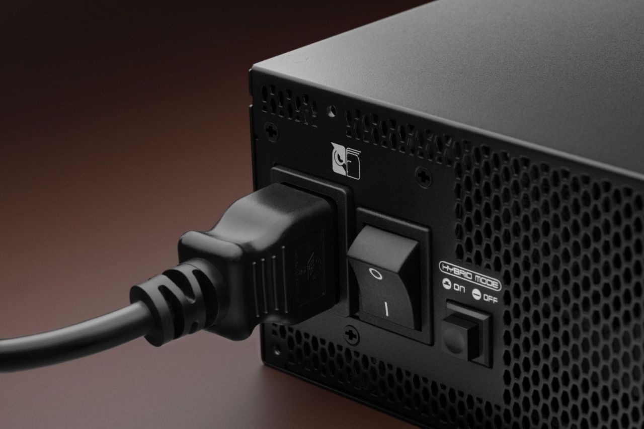 Seasonic 1600W 80+ Titanium Prime TX Noctua Edition Seasonic 1600W 80+ Titanium Prime TX Noctua Edition