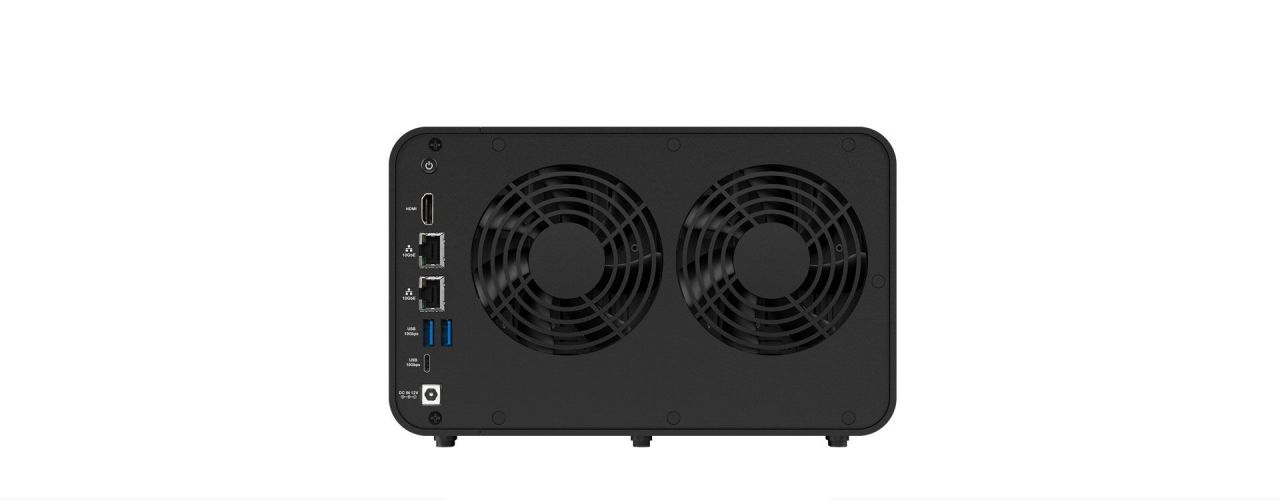 TerraMaster NAS F6-424 Max (8GB) (6xHDD + 2xM.2 SSD)