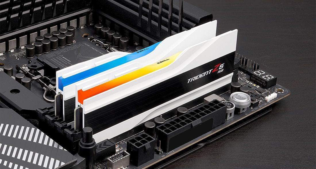 G.SKILL 32GB DDR5 6000MHz Kit(2x16GB) Trident Z5 RGB White G.SKILL 32GB DDR5 6000MHz Kit(2x16GB) Trident Z5 RGB White