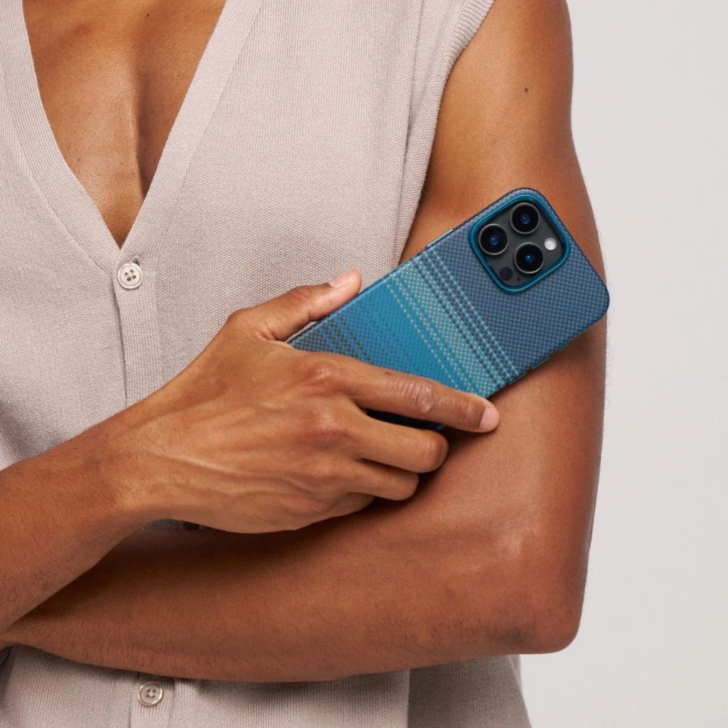 Pitaka Military-Grade Protective Case for iPhone 16 Pro Max Moonrise Pitaka Military-Grade Protective Case for iPhone 16 Pro Max Moonrise