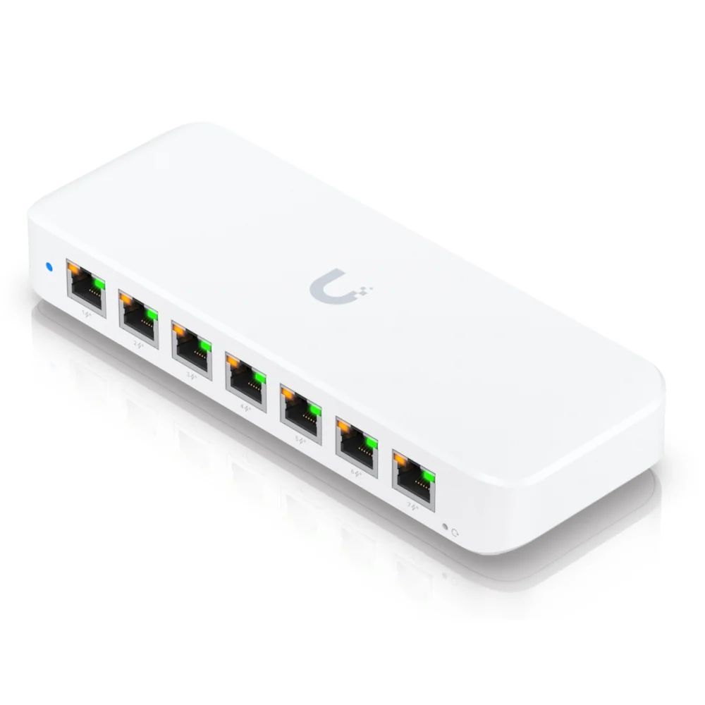 Ubiquiti UniFi 8-Port GbE PoE+ powered by GbE++ input 210W Ubiquiti UniFi 8-Port GbE PoE+ powered by GbE++ input 210W