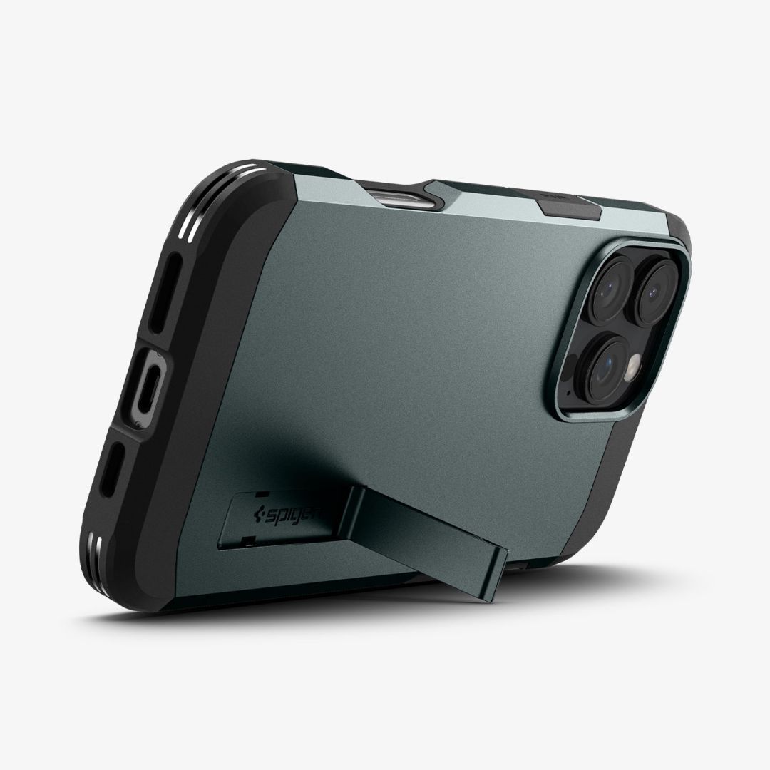 Spigen Tough Armor MagSafe iPhone 16 Pro Abyss Green Spigen Tough Armor MagSafe iPhone 16 Pro Abyss Green