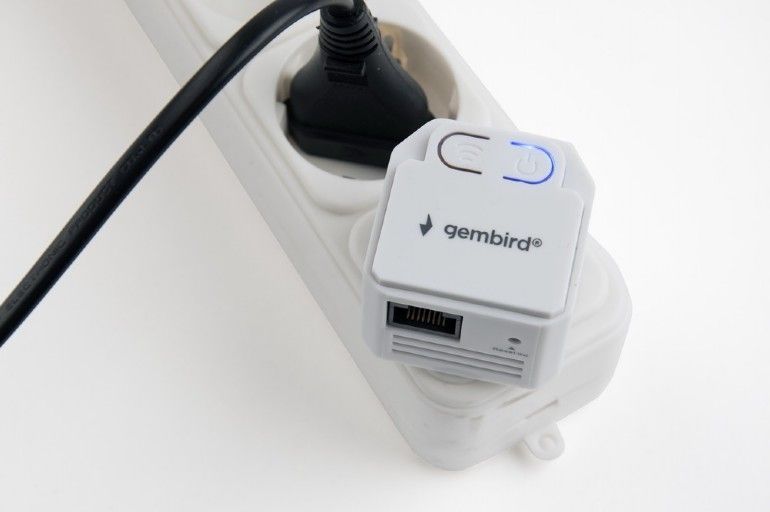 Gembird WNP-RP300-03 Wi-Fi repeater 300 Mbps Range Extender White Gembird WNP-RP300-03 Wi-Fi repeater 300 Mbps Range Extender White