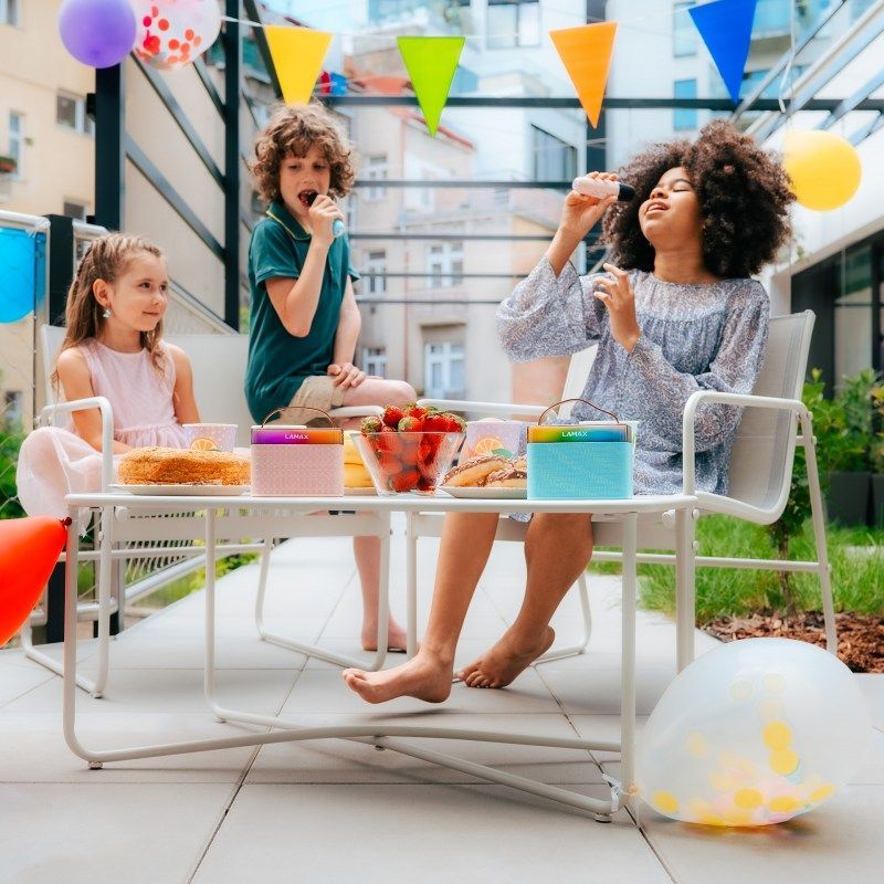 Lamax KaraokeKid1 Bluetooth Speaker Pink Lamax KaraokeKid1 Bluetooth Speaker Pink