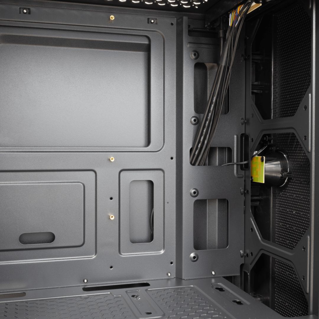 White Shark Panzer 2 Window Black White Shark Panzer 2 Window Black