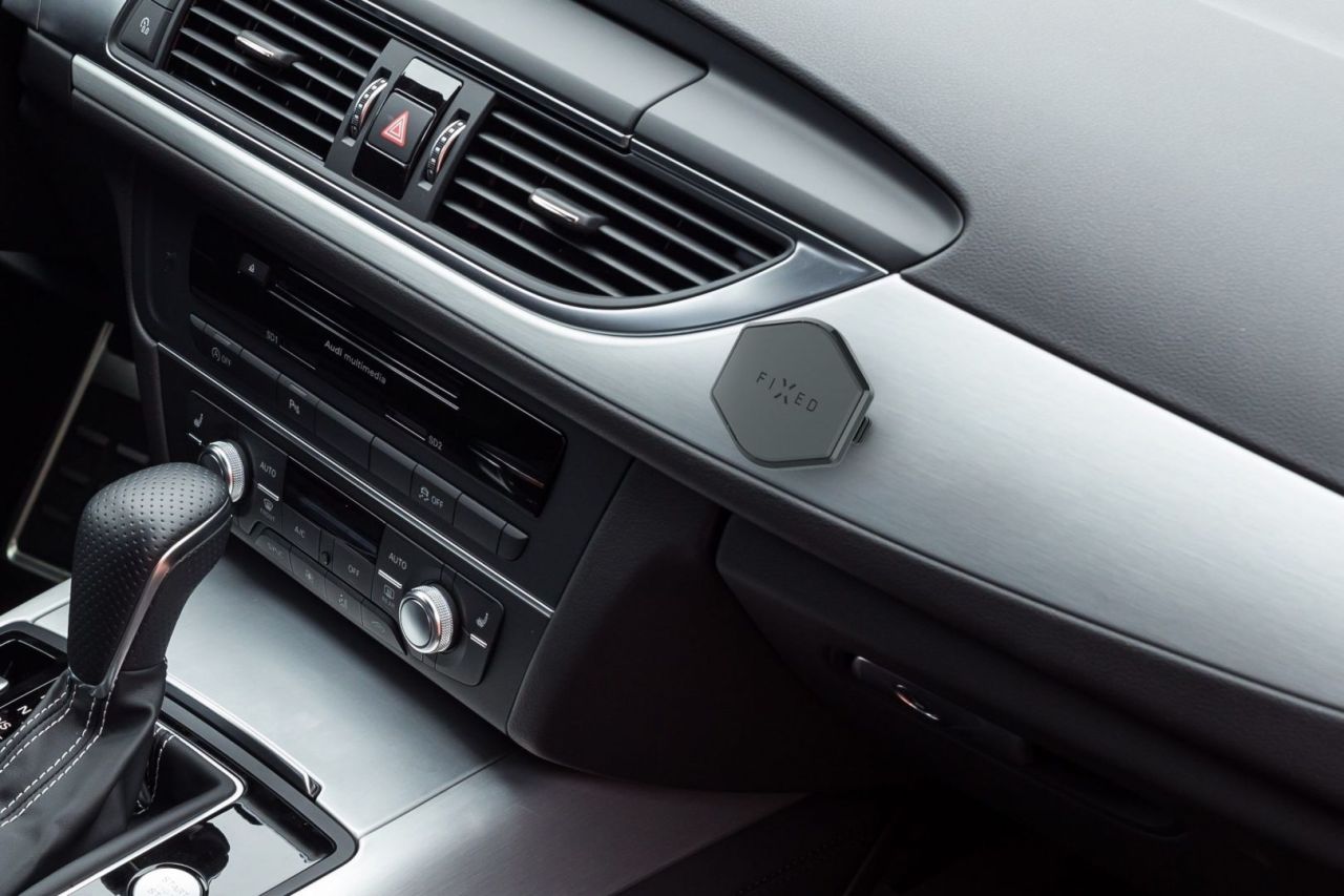FIXED Magnetic holder Icon Dash on dashboard, Fekete FIXED Magnetic holder Icon Dash on dashboard, Fekete