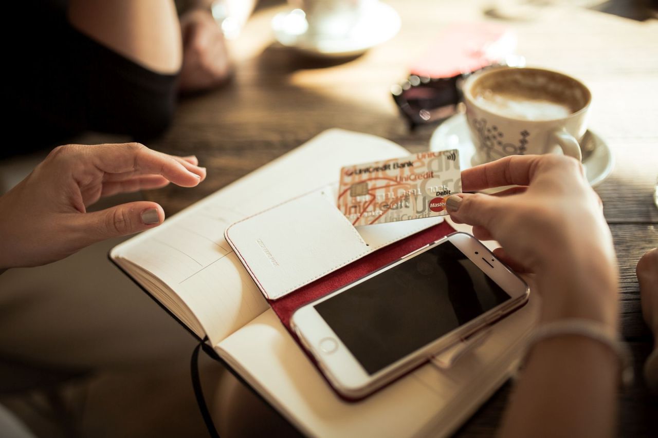 FIXED Wallet oldalranyíló telefontok FIT Apple iPhone XS Max, Fehér, Mobiltelefon Kiegészítő FIXED Wallet oldalranyíló telefontok FIT Apple iPhone XS Max, Fehér, Mobiltelefon Kiegészítő