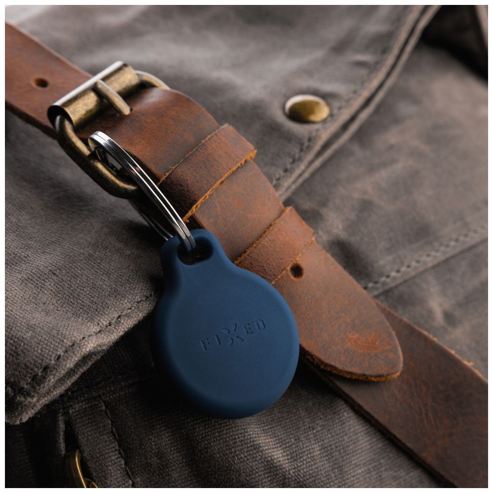 FIXED Silky szilikon tok Apple AirTag-hez, piros FIXED Silky szilikon tok Apple AirTag-hez, piros