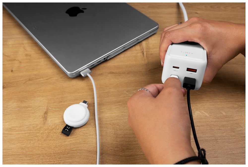 FIXED Hálózati elosztó 1DIN 1,5m White FIXED Hálózati elosztó 1DIN 1,5m White