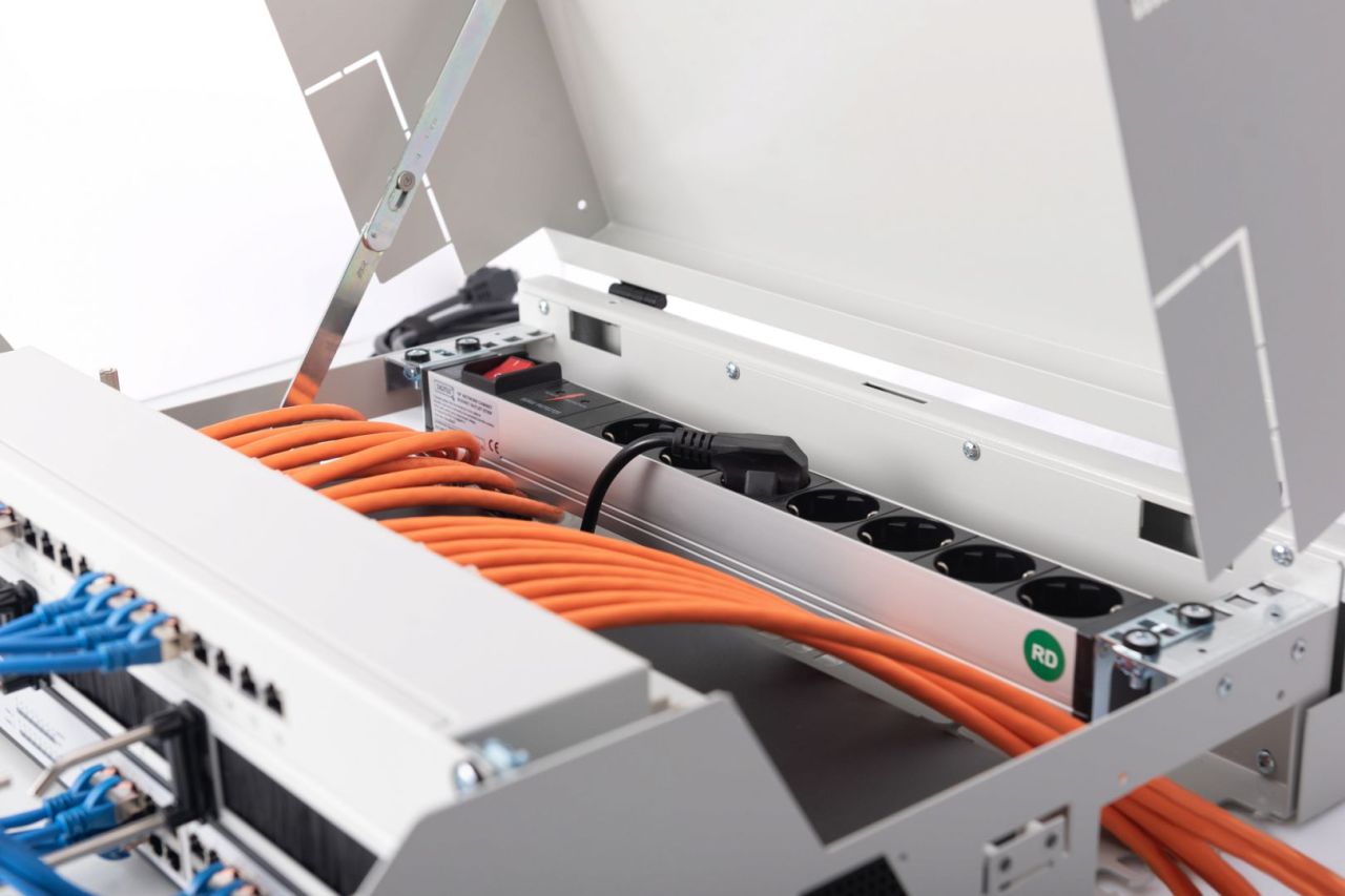 Digitus DN-19 04U-PB Falra szerelhető Rackszekrény Grey Digitus DN-19 04U-PB Falra szerelhető Rackszekrény Grey