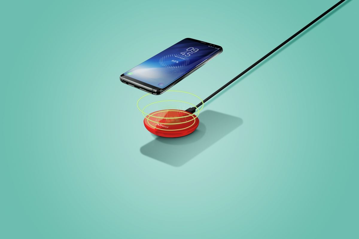 Trust Primo Wireless Charger for Smartphones Red Trust Primo Wireless Charger for Smartphones Red