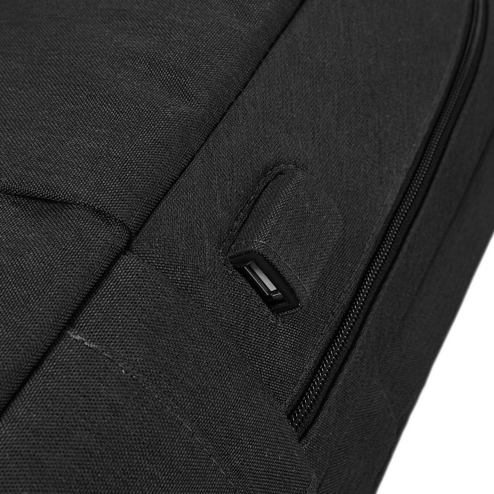 RivaCase 7567 Anti-theft Laptop Backpack 17,3" Black